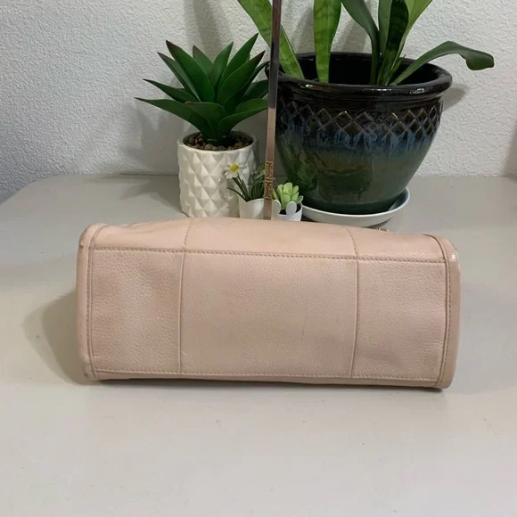 Tory Burch Blush Leather Chain-Handle Shoulder Tote - Picture 6 of 15